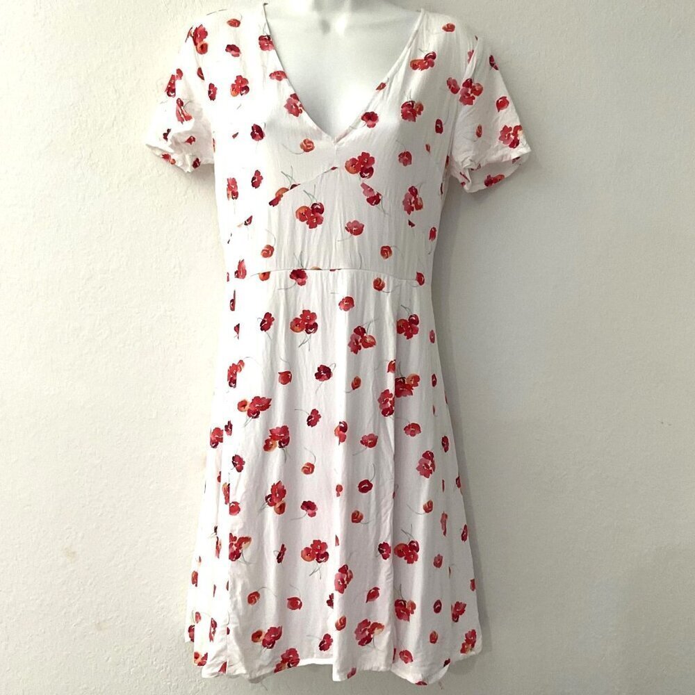 GAP Floral Poppy Fit & Flare Dress White Red V-Neck Size 4